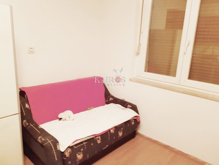 D. Vežica, garsonijera, najam 350€