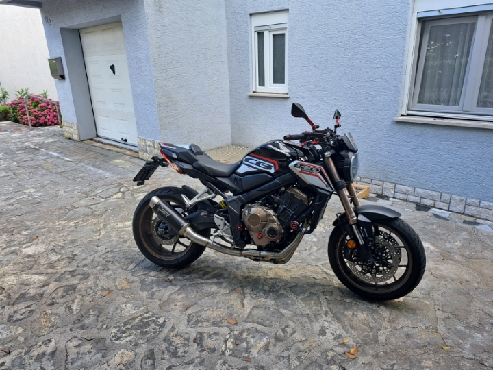 Honda CB 650 R