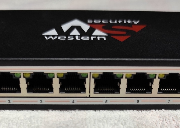 Switch Poe 90W, 9 ch