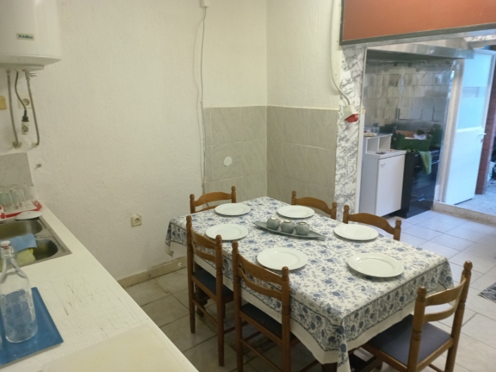 Etažu kuće za radnike