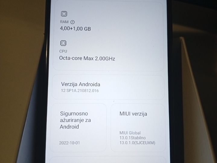 Xiaomi Redmi 9, 4 Gb, 64 kao nov