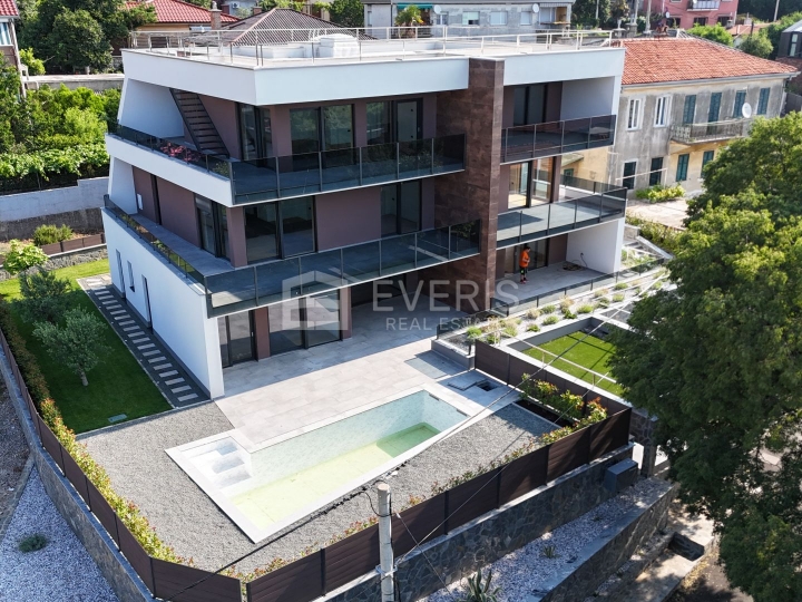 Rijeka, Kantrida, stan 164 m2 u novogradnji, garaža, pogled