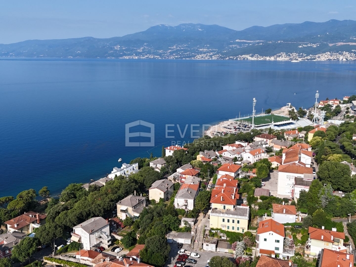 Rijeka, Kantrida, stan 164 m2 u novogradnji, garaža, pogled