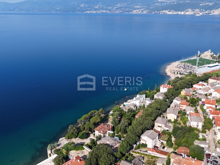 Rijeka, Kantrida, stan 86 m2 u novogradnji, garaža, pogled