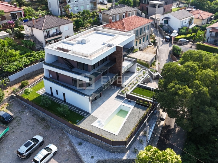 Rijeka, Kantrida, stan 86 m2 u novogradnji, garaža, pogled