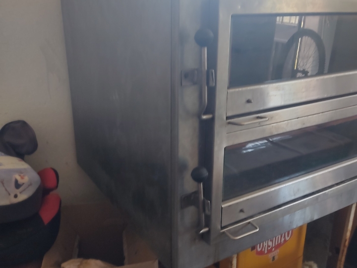 El. peć ze pizze 2 etaže