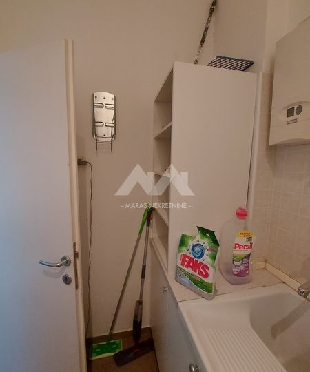 Centar, komforan stan za najam
