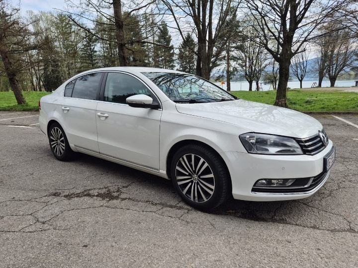 VW Passat B7 2.0 TDI, odličan