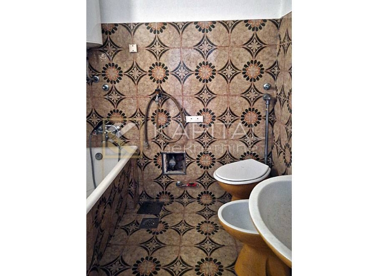 Bulevard, etaža ville s garažom i vrtom