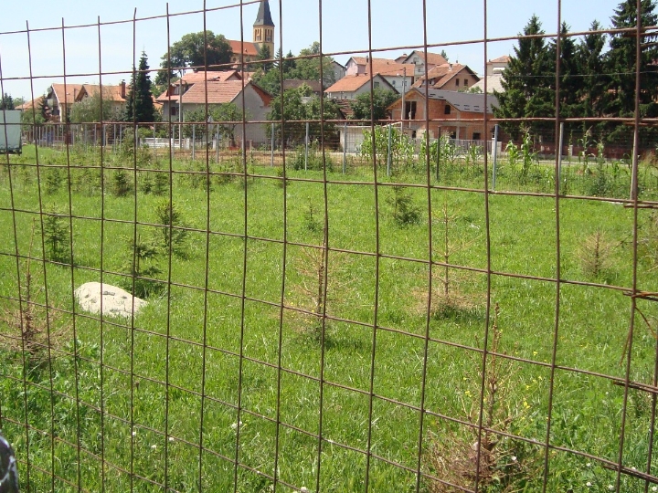 Građ. zemljište uz vrtić 850 m2, Zagreb