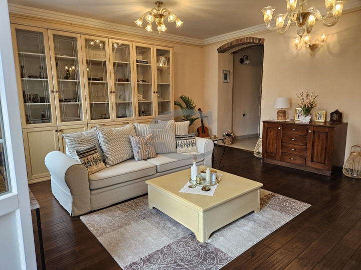 Rijeka, Centar, stan, 105 m2