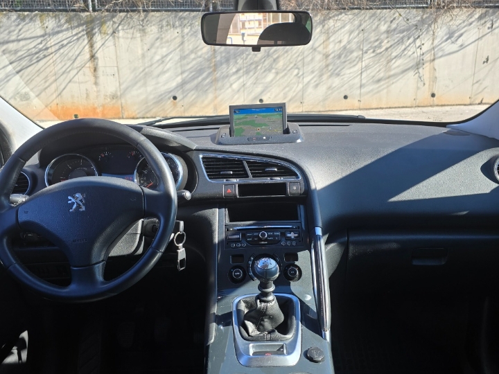 Peugeot 3008 1.6Hdi