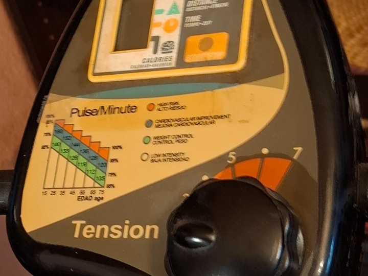 Sobni bicikl BH fitness