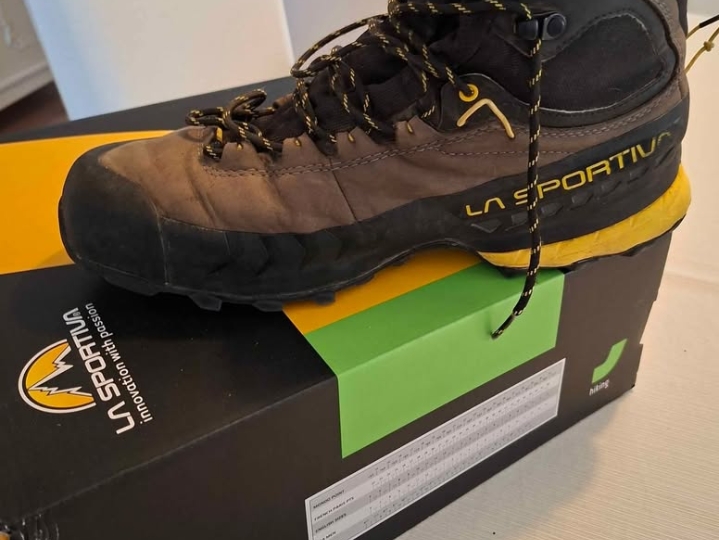 Gojzerice La Spottiva TX5 GTX