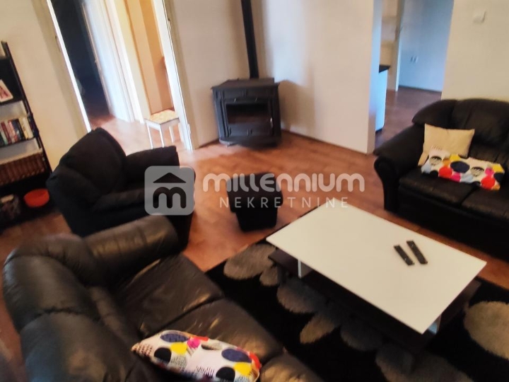 Ravna Gora, 252m2, samostojeća kuća, okućnica 371m2