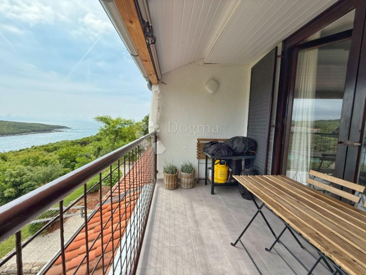 Najbolja lokacija u Marčani, apartman 1. red do mora