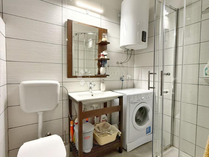 Najbolja lokacija u Marčani, apartman 1. red do mora