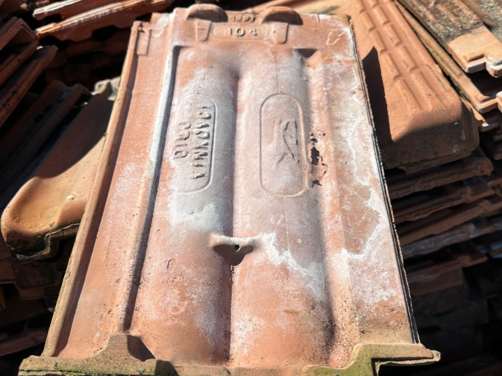 Rabljeni crijep – 2400 kom, Vinkova