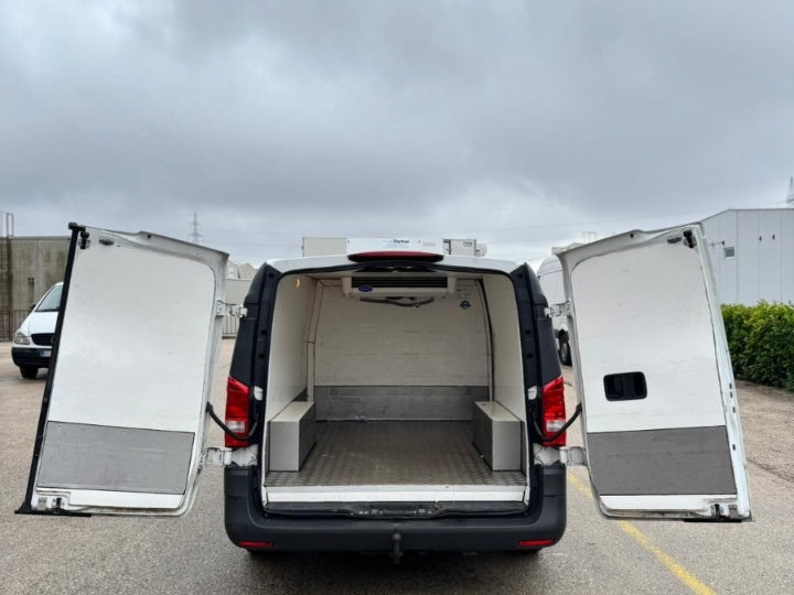 Mercedes Vito - bijeli