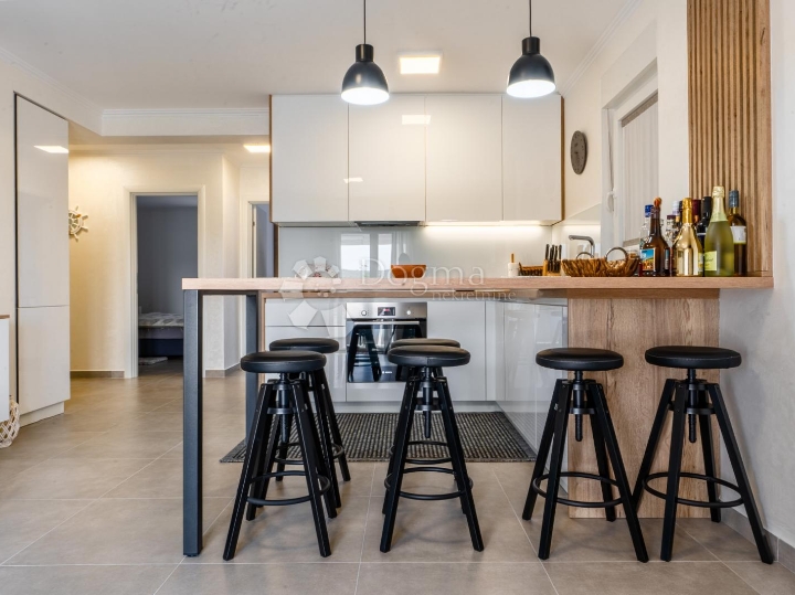 Prekrasno uređen apartman u blizini mora