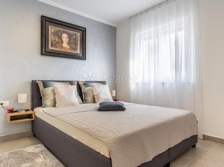 Prekrasno uređen apartman u blizini mora