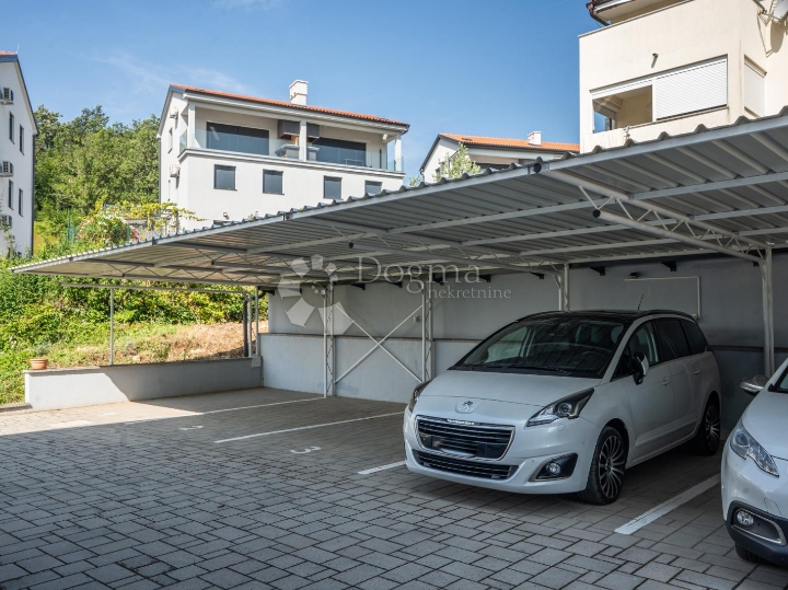 Prekrasno uređen apartman u blizini mora
