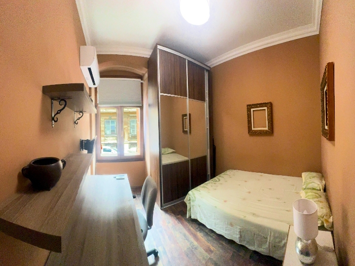 Rijeka, centar–za studente-dugoročno
