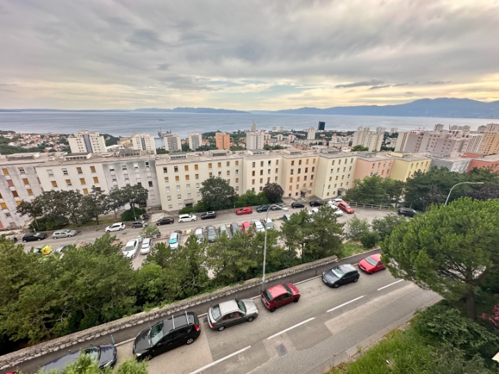 G. Vežica, 60 m2, 2B+DB iznajmljujem