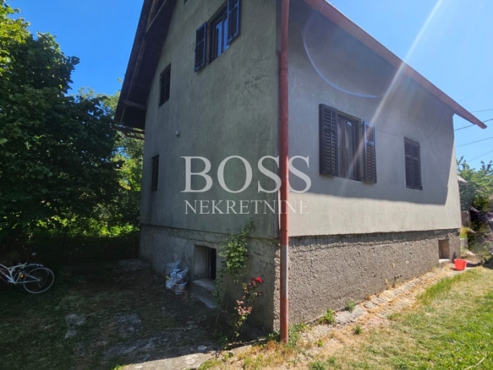 Lič, samostojeća kuća 150m2, prilika!