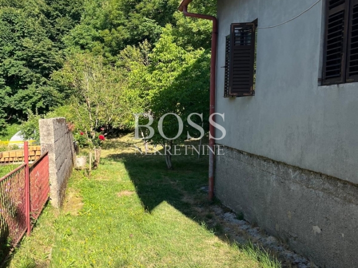 Lič, samostojeća kuća 150m2, prilika!