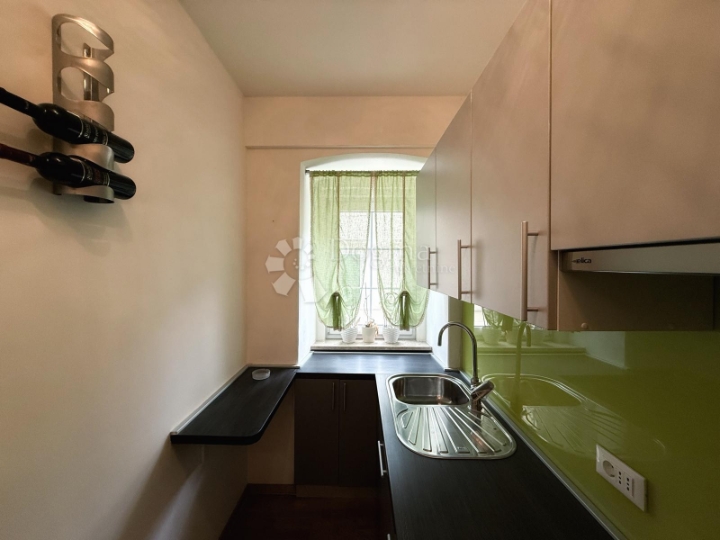 Ugodan apartman u najužem centru Opatije! Rijetko!