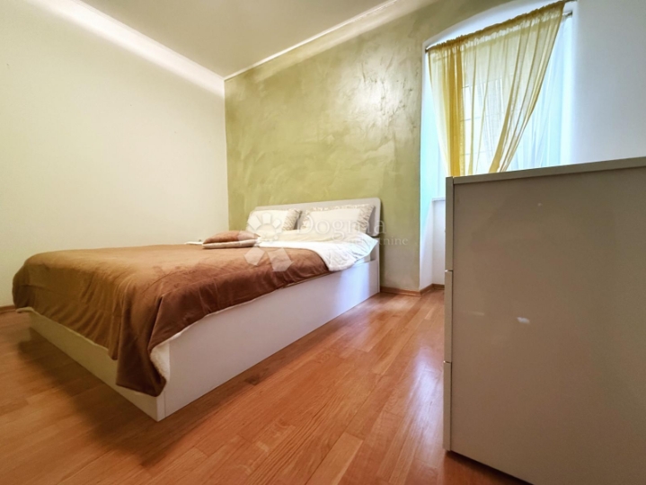 Ugodan apartman u najužem centru Opatije! Rijetko!