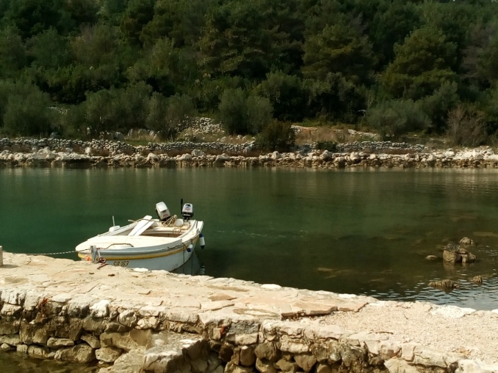 Dugi otok - Sali, 2144 m2