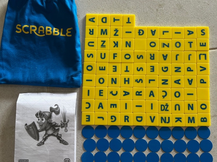 Društvena igra Scrabble Junior
