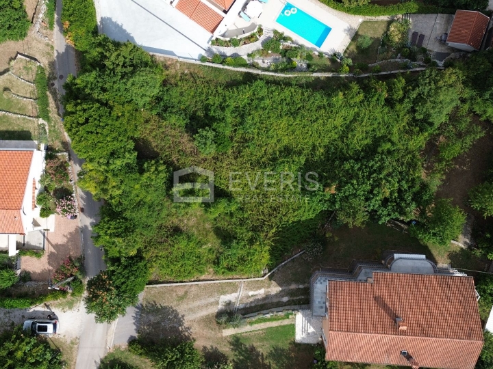 Opatija okolica, Poljane, zemljište 1.283 m2, građ. dozvola