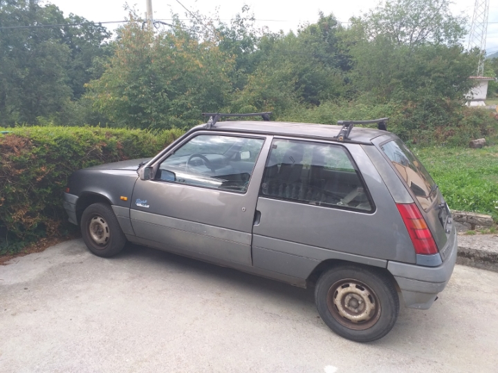 Renault 5