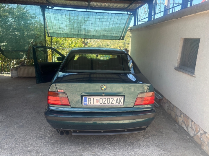 BMW E36