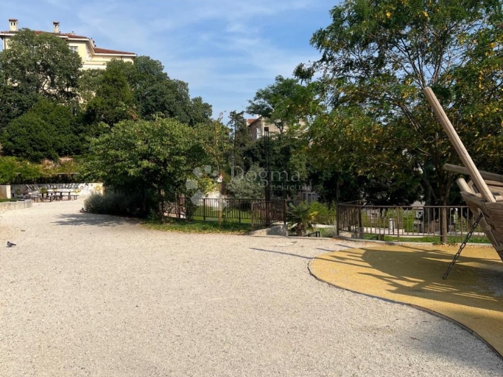 Belveder-centar 1Skl. 28 m2