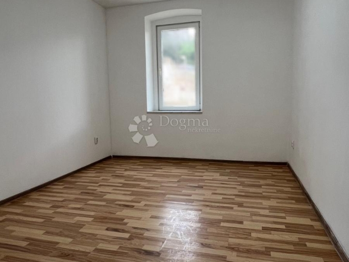Belveder-centar 1Skl. 28 m2