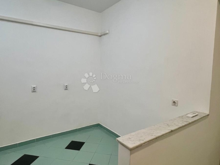 Belveder-centar 1Skl. 28 m2