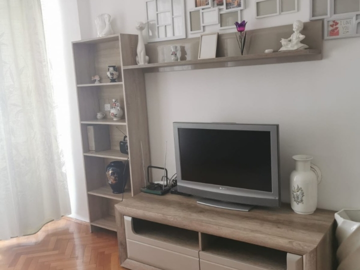 Rijeka Zamet, iznajmljujemo stan