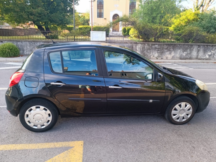 Renault Clio 1.2, 2009. godište