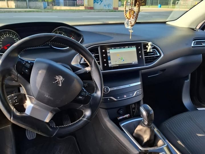 Peugeot 308 1.6 HDI