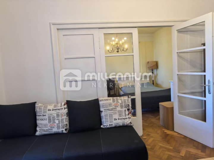 Rijeka, Bulevard, 68.25m2, 2-sobni s dnevnim + podrumski prostor