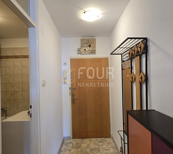 Podmurvice, 54.51m2, 1S+DB, lođa, pogled na more