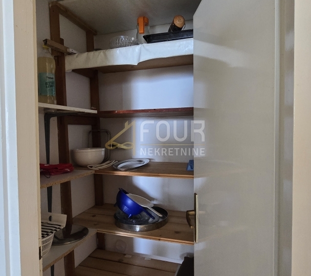 Podmurvice, 54.51m2, 1S+DB, lođa, pogled na more