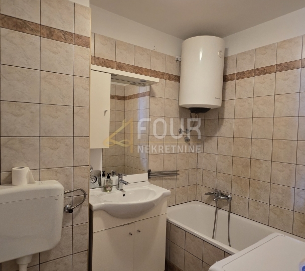 Podmurvice, 54.51m2, 1S+DB, lođa, pogled na more