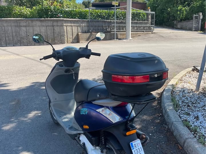 Piaggio zip 50