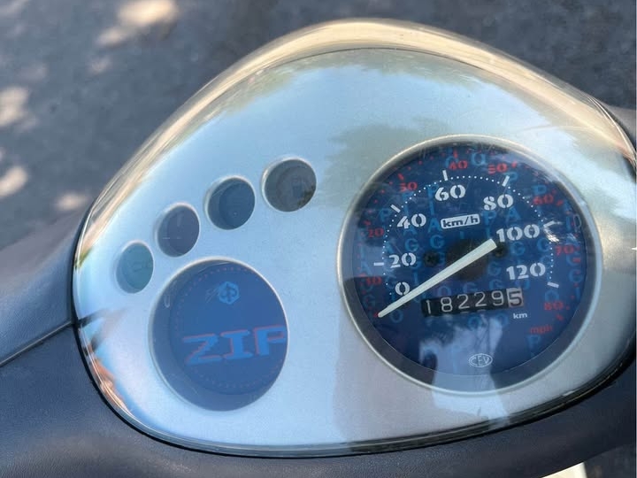 Piaggio zip 50