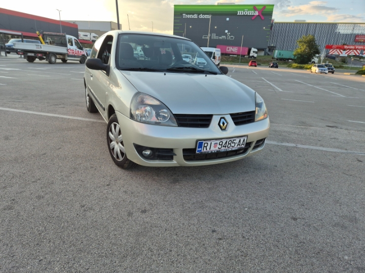 Renault Clio 1.2, 2008. god., reg. god. dana